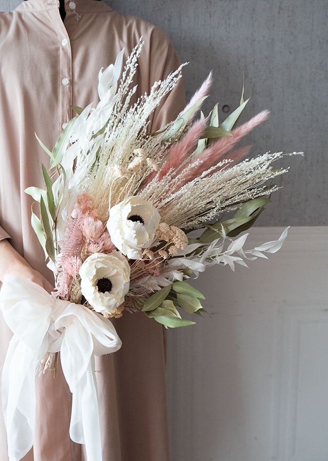 【ドライフラワーのブーケ】スイートピンクのブーケ 柔らかいオーガンジーリボンをつけて 【結婚式 フラワー ドライフラワー ブーケ ブートニア】