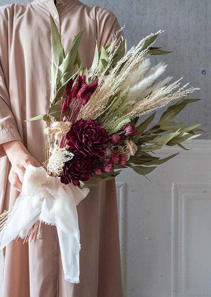 【ドライフラワーのブーケ】ガーネットボルドーブーケ 柔らかいオーガンジーリボンをつけて 【結婚式 フラワー ドライフラワー ブーケ ブートニア】