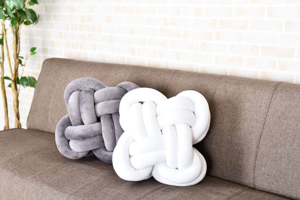 ゆいクッション Lサイズ ホワイト 【結婚式 ギフト 内祝い 結婚祝い 出産祝い】