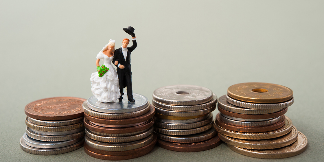 結婚式費用の節約術　膨らむ予算を上手に管理する方法と式場との打ち合わせ時の注意点