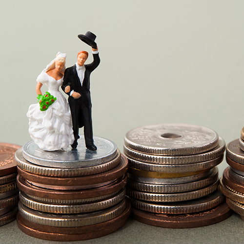 結婚式費用の節約術　膨らむ予算を上手に管理する方法と式場との打ち合わせ時の注意点