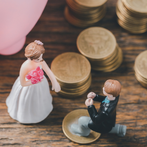 結婚にまつわるお金のハナシ　結婚前の貯金額や新婚生活をはじめるための節約術も紹介
