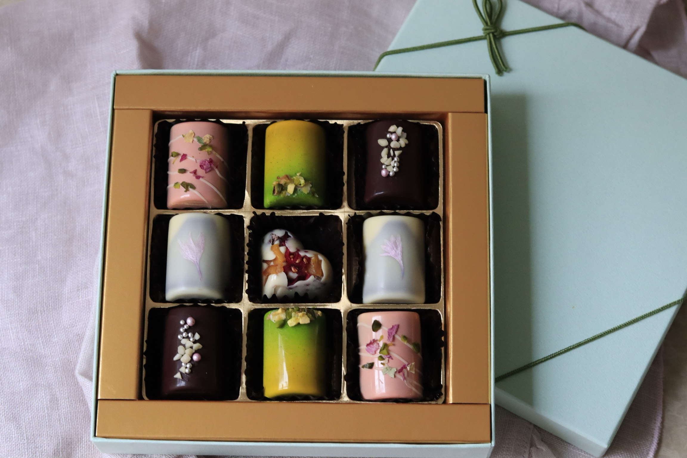 花咲くボックス(9個入り) 【結婚式　ギフト　食品　引き菓子　洋菓子】