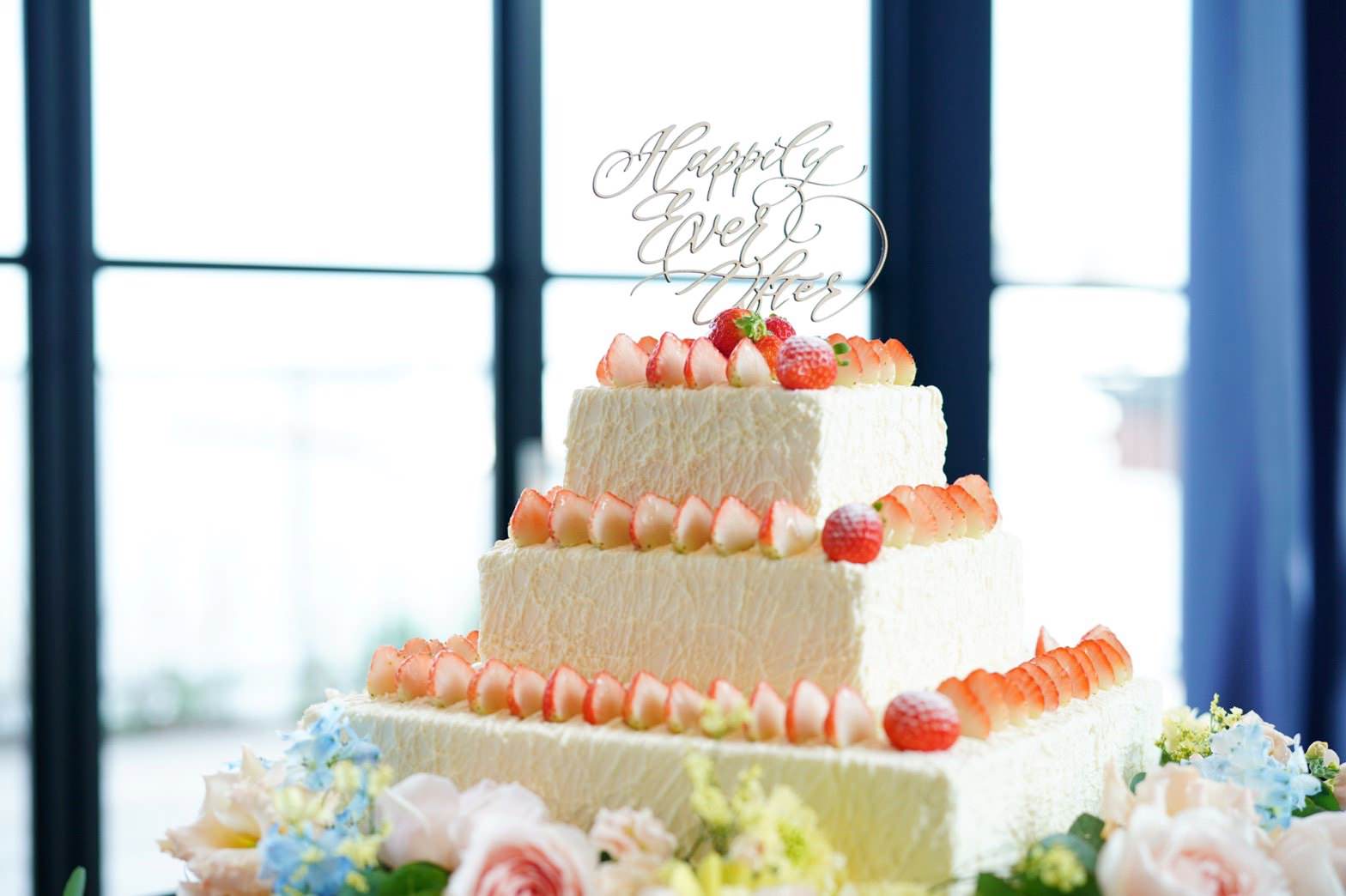 有名な ウエディングケーキ トッパー 結婚式 前撮り 祝い Happy wedding