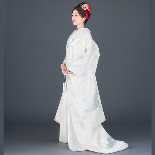裏紅 鳥居ユキ 菊桜散らし 【結婚式 和装 白無垢 レンタル】 | 和装 