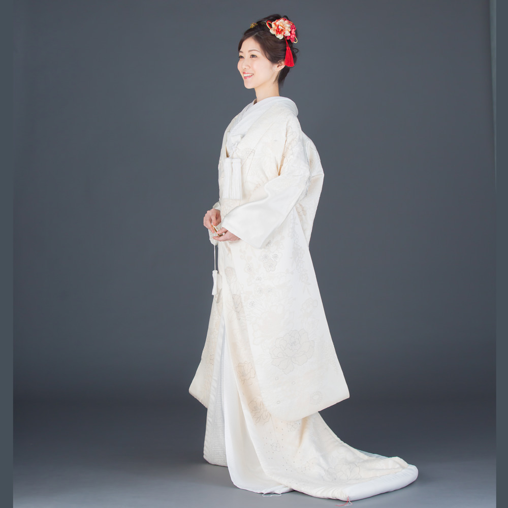 相良刺繍 牡丹に鶴 【結婚式 和装 白無垢 レンタル】 | 和装 | 白無垢 