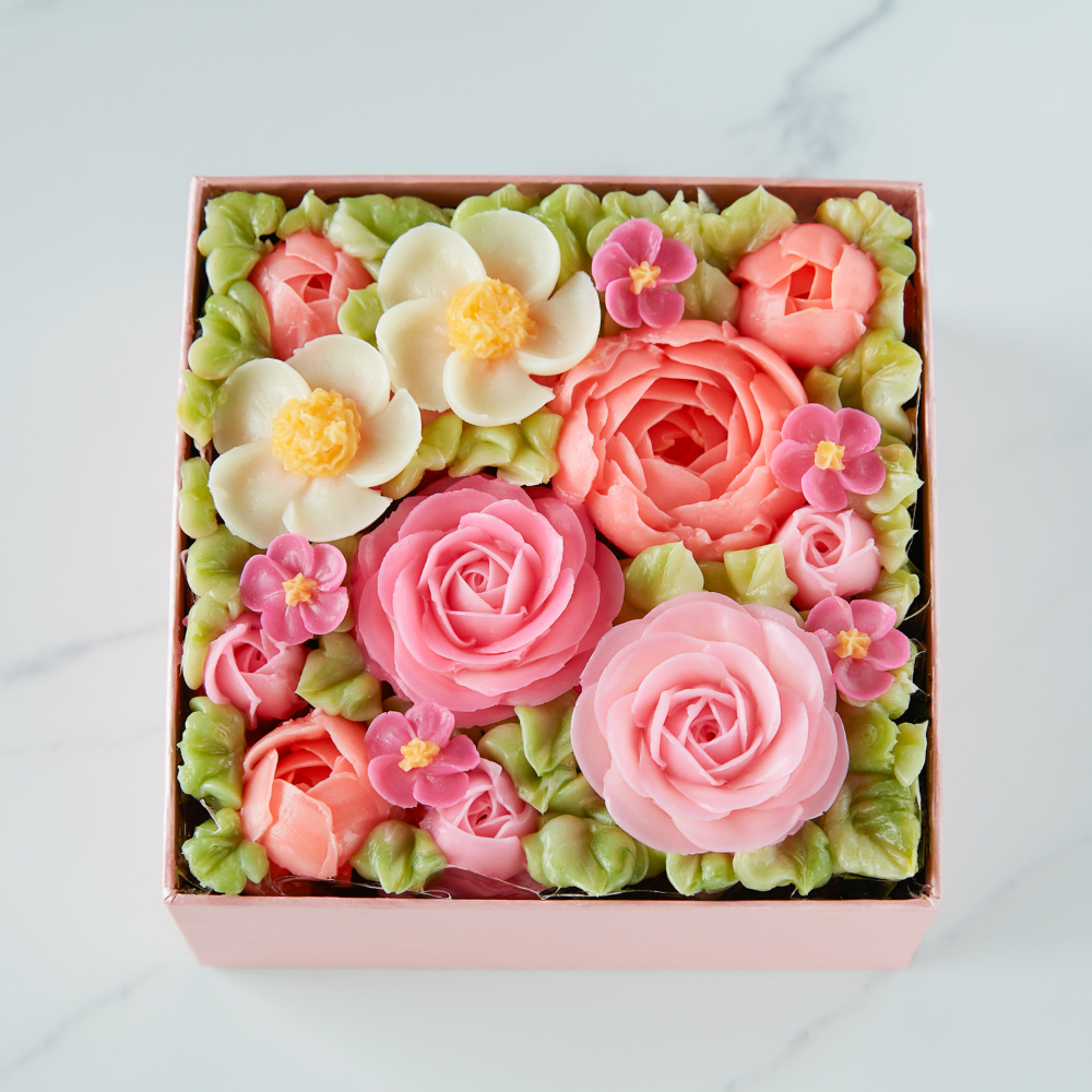 食べられるお花のボックスフラワーケーキ(Peach pink)