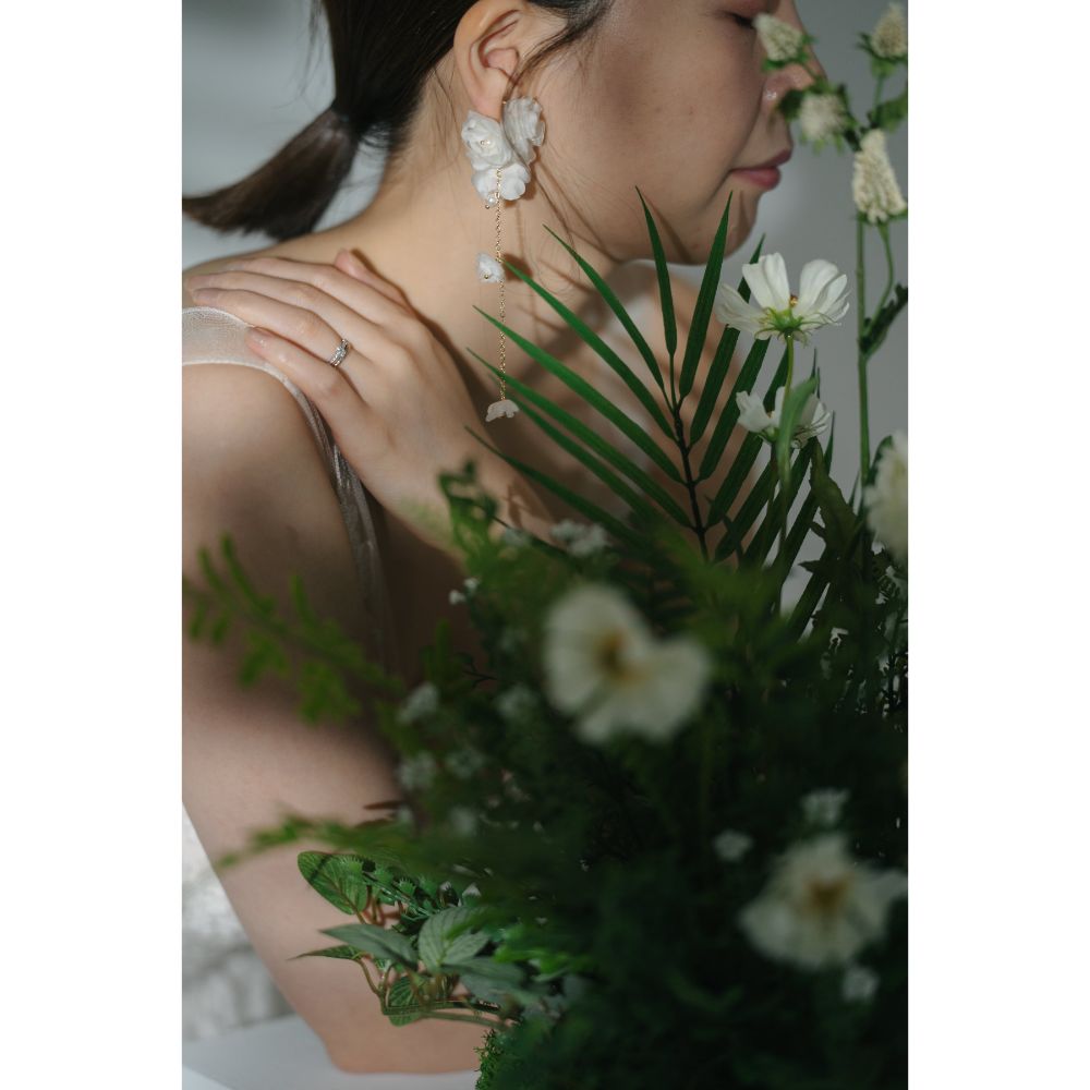 Amelie flower ブライダルアクセサリー ウェディングアクセサリーイヤリング [ AM-175 ]【結婚式　ピアス　イヤリング】