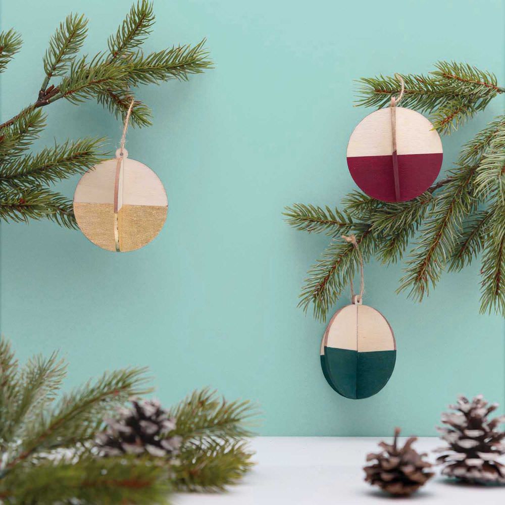 WOODEN 3D BAUBLES, 3 PCS　【結婚式　その他ウェルカムグッズ】