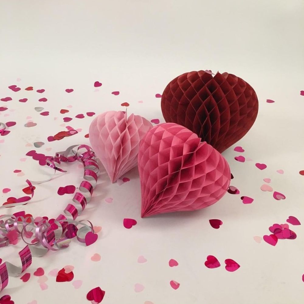 HONEYCOMB PAPER HEART, PIN/RED　【結婚式　その他ウェルカムグッズ】