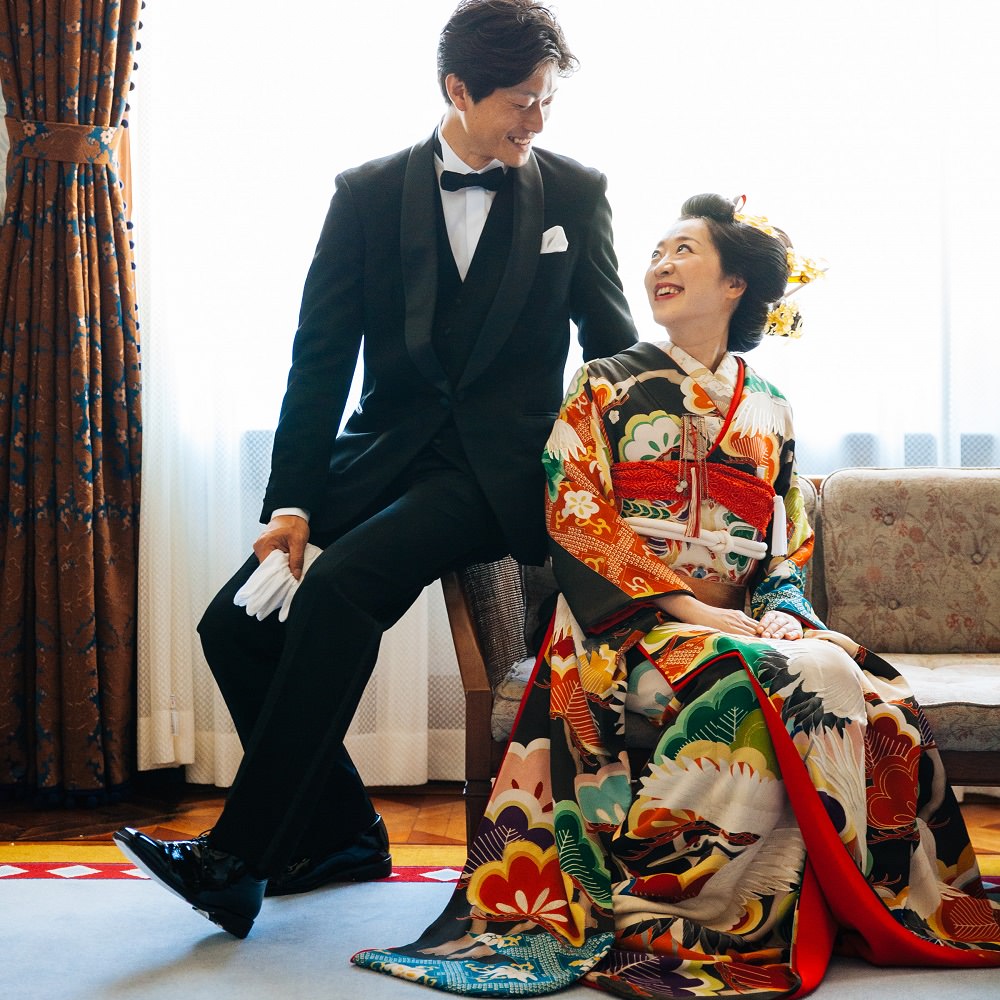 アンティーク振袖 黒地/菱紋に松と鶴 【結婚式 和装 引き振袖 レンタル