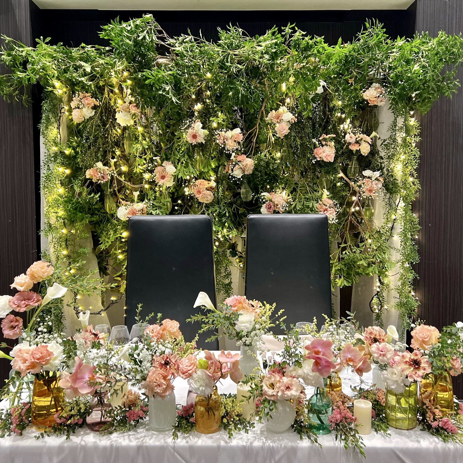 結婚式 高砂メイン装花 造花 - 服/ファッション