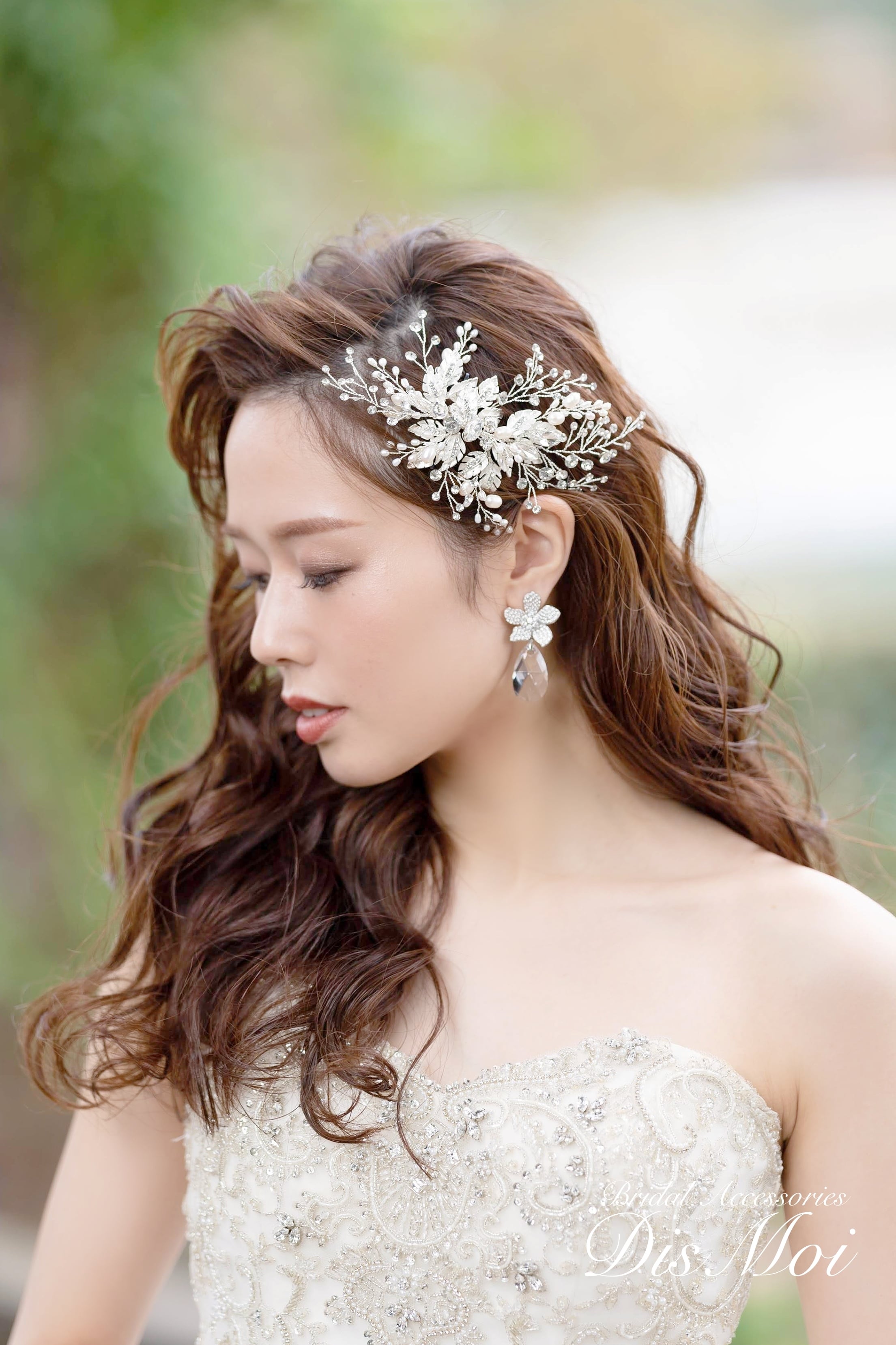 結婚式前撮りヘッドドレス　アンテームド・ペタルズ　ヘッドピースCeleste大変綺麗な美品です♡♡