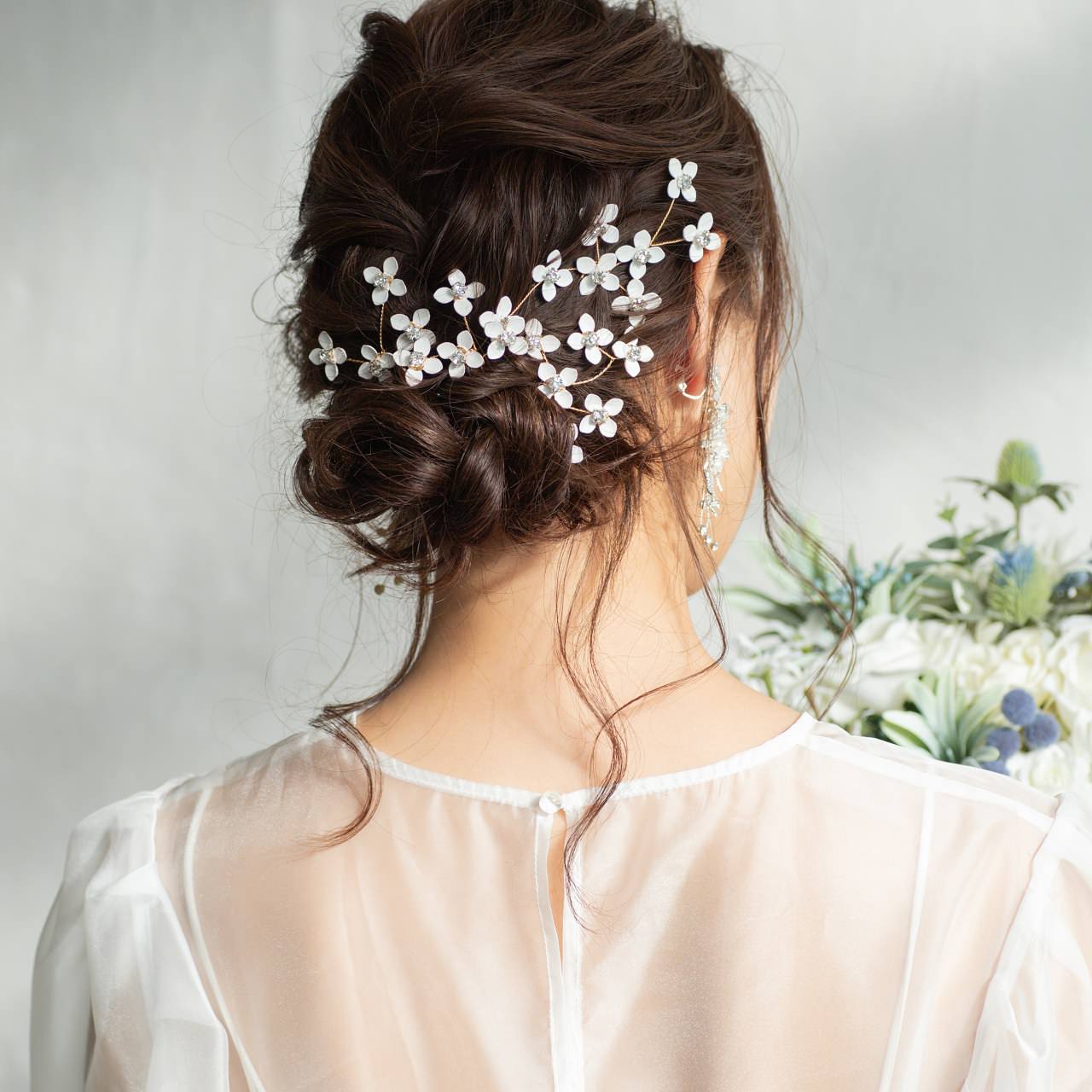 (4点セット) ブライダルヘッドドレス 白い小花 ピンゴールド p16 【結婚式　ヘアアクセサリー】