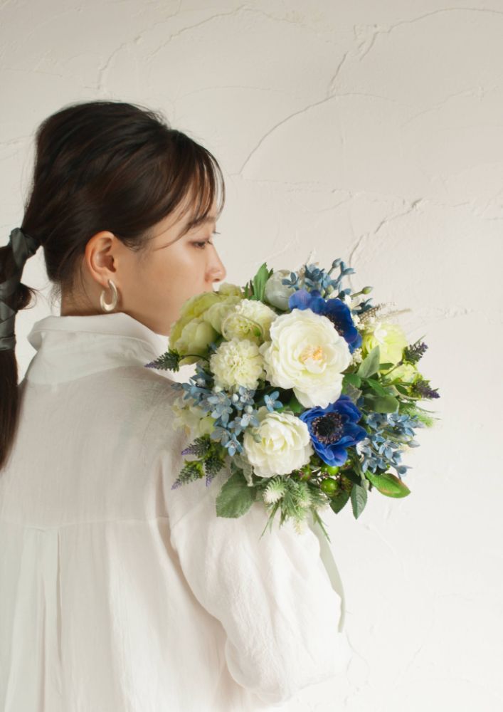 【造花】Casual-Cuteフレッシュブルーラウンドブーケ　【結婚式　フラワー　造花　ブーケ　ブートニア】
